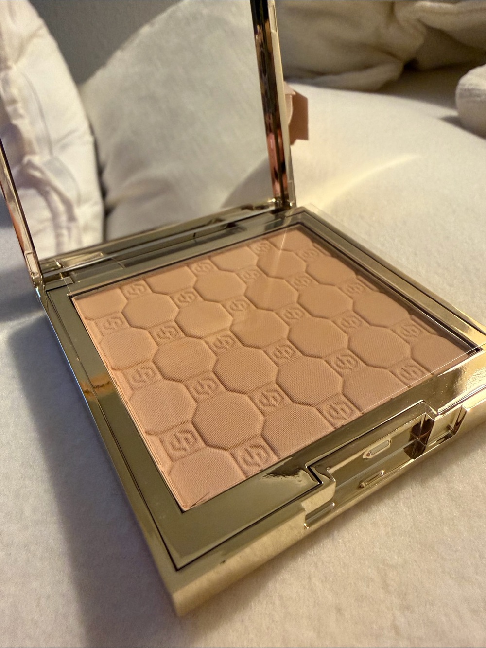 jouer Soft Focus Hydrate + Set Powder — Light Pink Packaging
